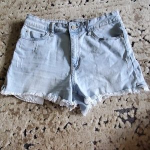 Womens Light Wash Shorts